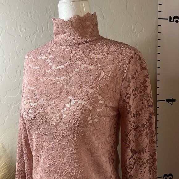 PINK stretchy long sleeve mock turtleneck lacy sheer blouse/top size medium - Picture 3 of 11